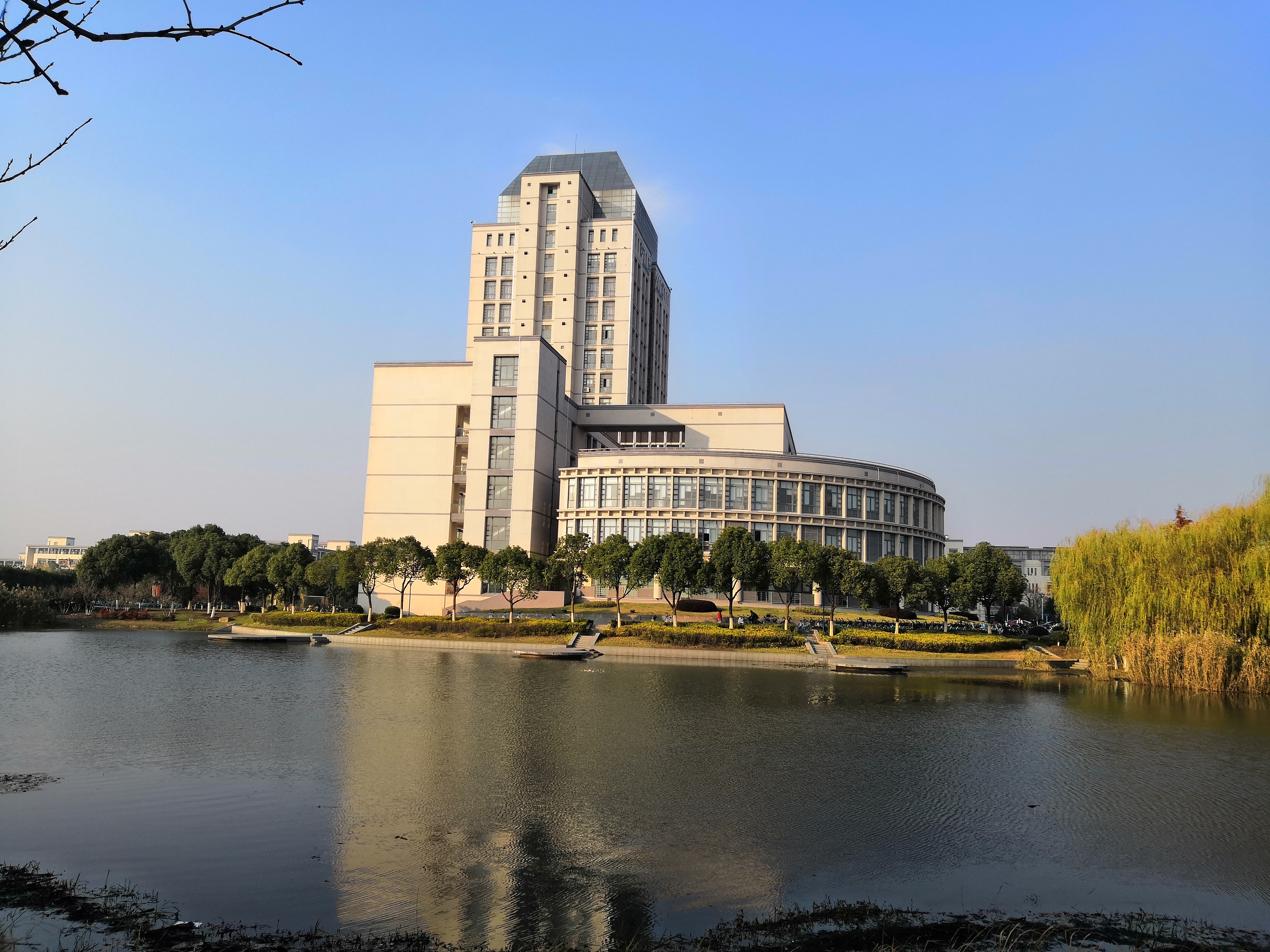 江南大學圖書館.jpg 江南大學圖書館.jpg